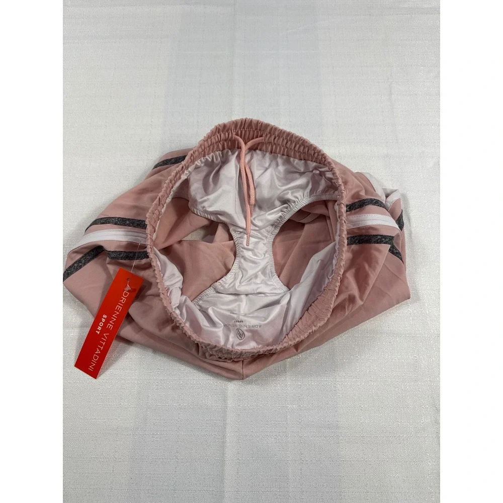 New With Tags Adrienne Vittadini Sport Womens‎ Pink Athletic Running Shorts New